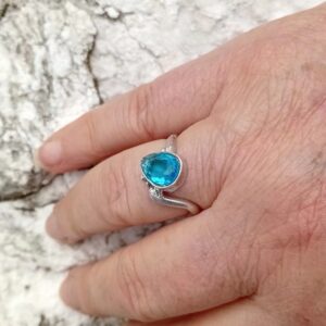 "Una turquesa gota de mar"