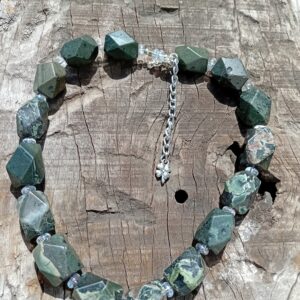 Collar jaspe serpiente/ ópalos "Camuflaje"